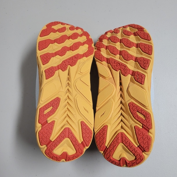 Hoka One One Clifton 8 Women's Size 10.5B. - Picture 5 of 16